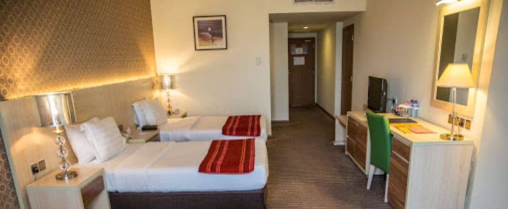 Saffron Boutique Hotel — 4