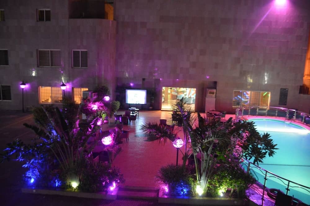 Warood Alsafwa Villas & Hotel Suites — 3