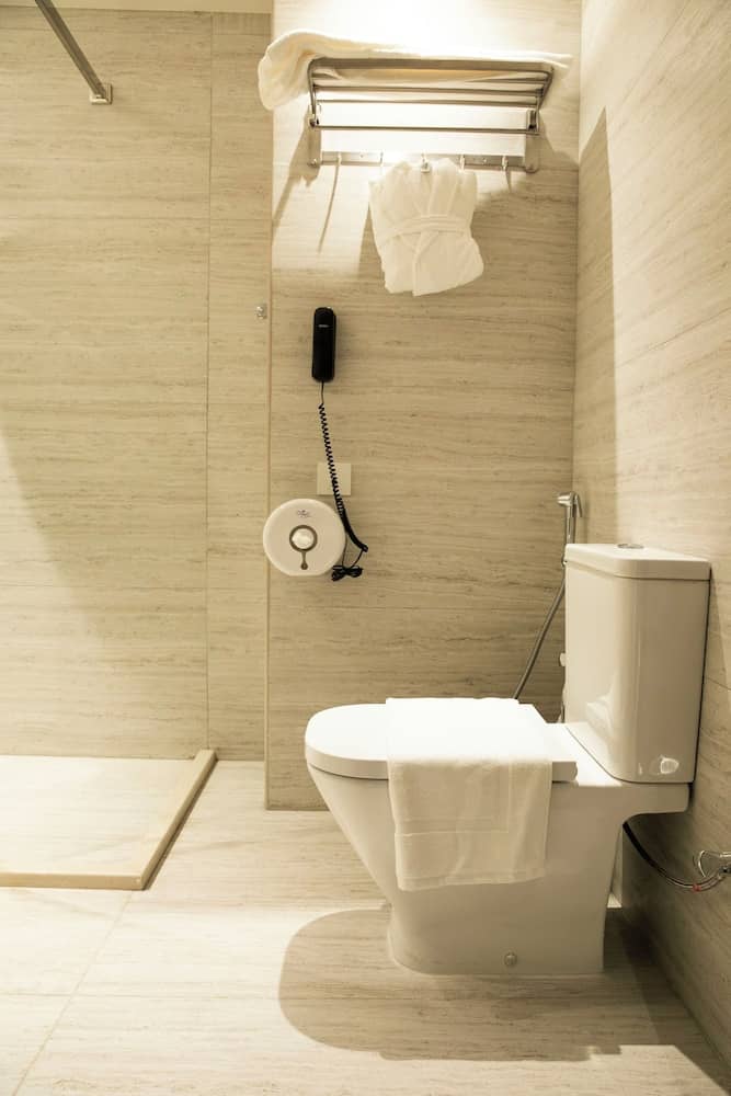 Nars Plus Al Naeem Hotel — 4