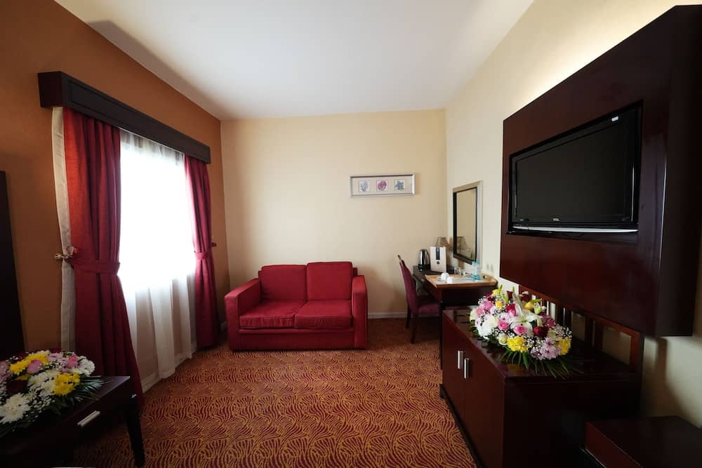 Nine Hotel — 2