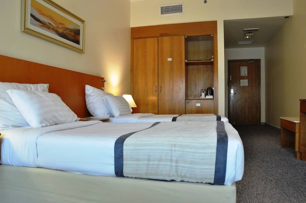 Lavender Hotel — 4