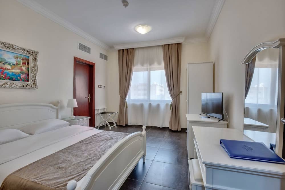 Royal Hotel Sharjah — 5