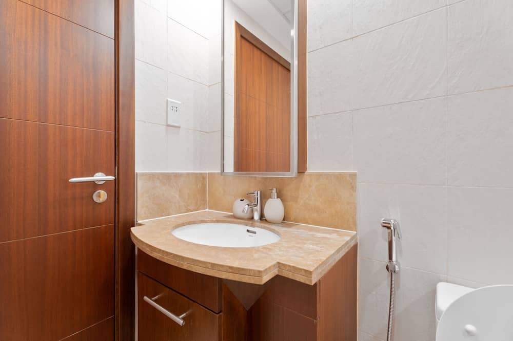 Nasma Luxury Stays - Standpoint Tower A — 3