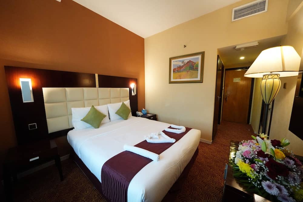 Nine Hotel — 5