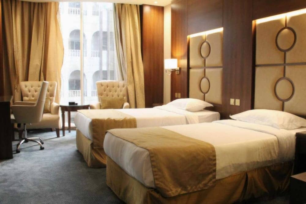 Alhamra Vivid Aparthotel By Checkmyguest — 3