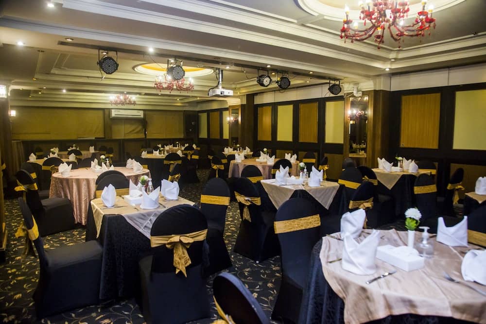 Marco Polo Hotel — 2