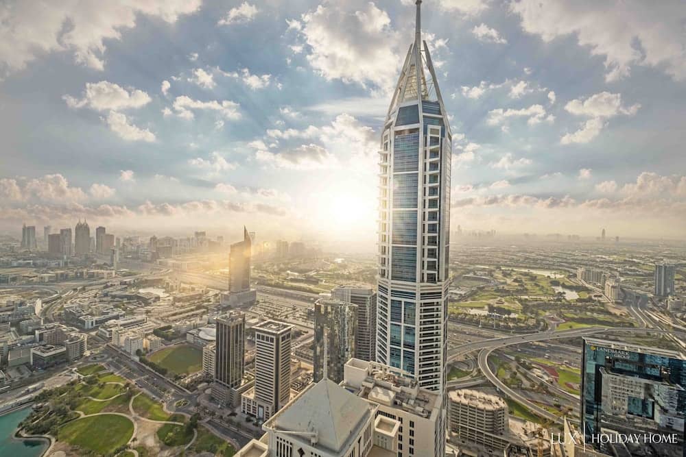 LUX The Sky View Suite Dubai Marina