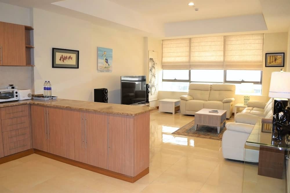Stylish 1BR near MOE - MRD — 2
