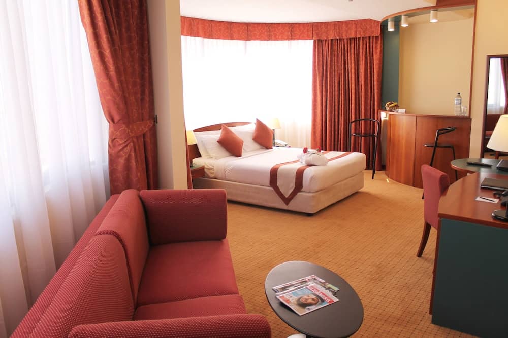 Al Diar Dana Hotel — 5