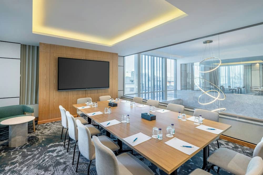 Four Points By Sheraton Jeddah King Fahd Road — 5