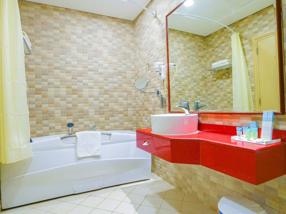 Palette Royal Reflections Hotel and Spa Dubai — 4