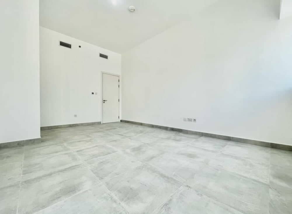 Panoramic View Furnished Apartment in Palette Tower in Tourist Club Area — 3