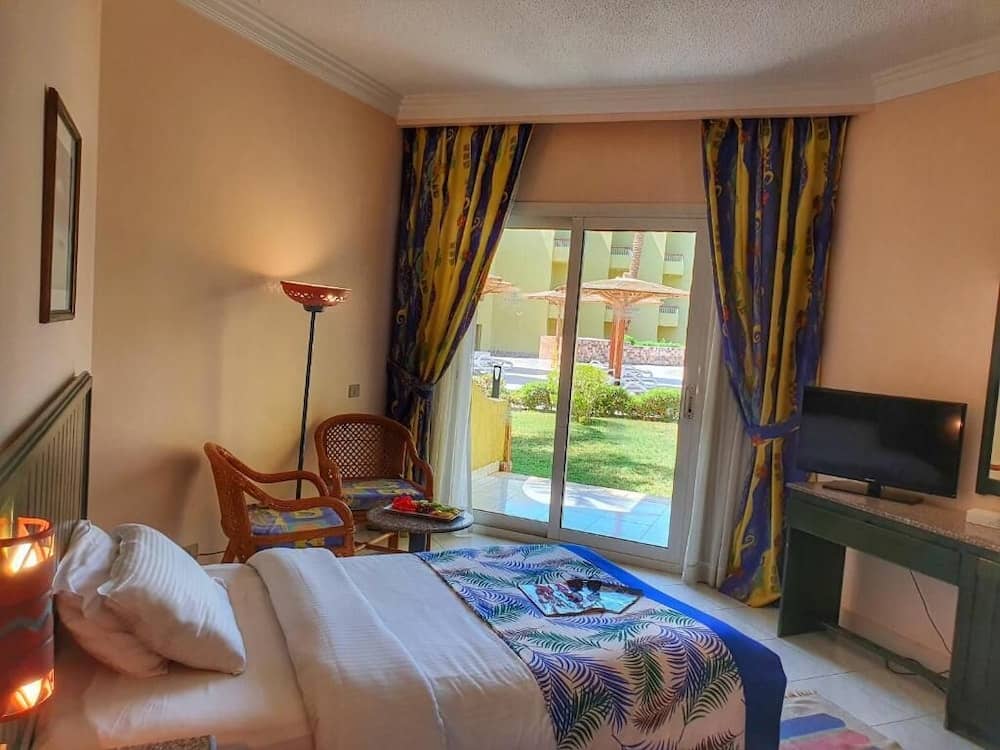 Eurotel Palm Beach Resort — 2