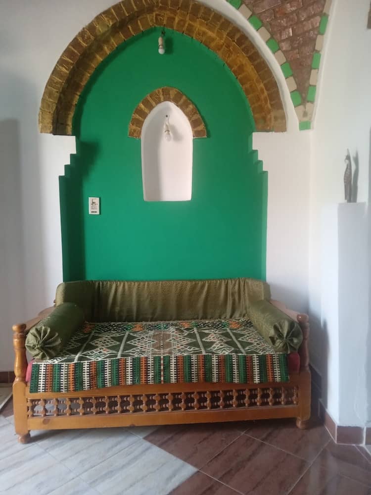 Green Palace Garden — 2