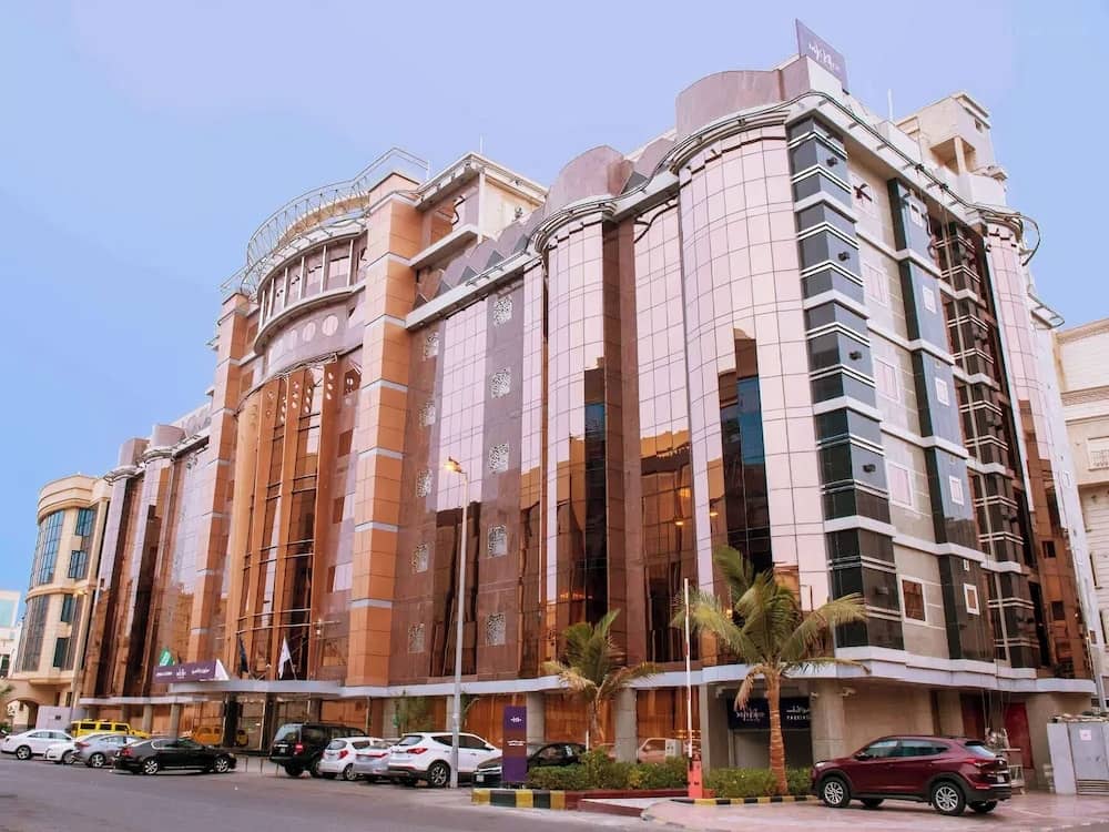 Mercure Jeddah Al Hamra Salsabil Hotel