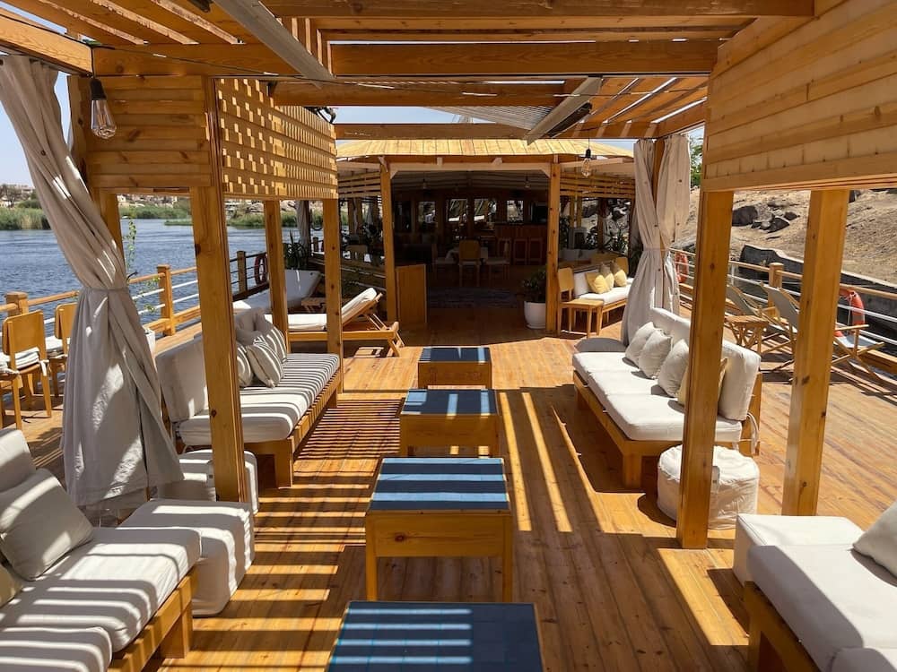 Dahabiya Nile sailing Luxor to Aswan