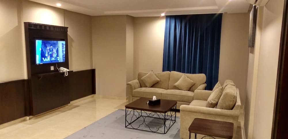 Yan Apartments Hotel — 5