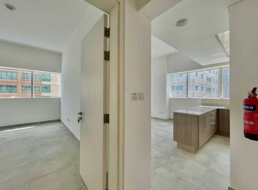 Cozy 1 BHK Apartment in Palette Tower in Tourist Club Area — 2