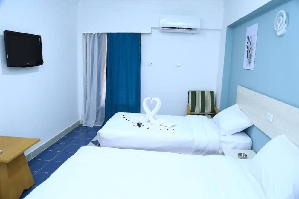 Lamera Hotel. — 3