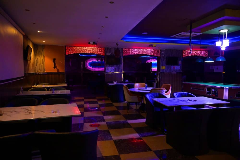 ABJAD CROWN HOTEL — 3