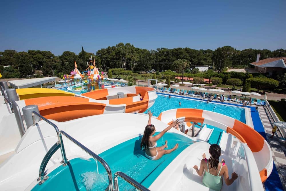 Club Marco Polo — 2