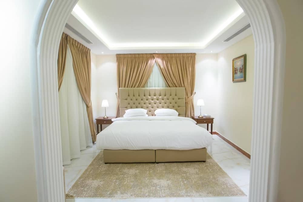 Al Fouz Luxury Hotel Suites — 2