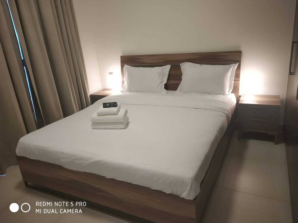 OYO HOME 1381 Premium 1 BHK With Balcony — 5