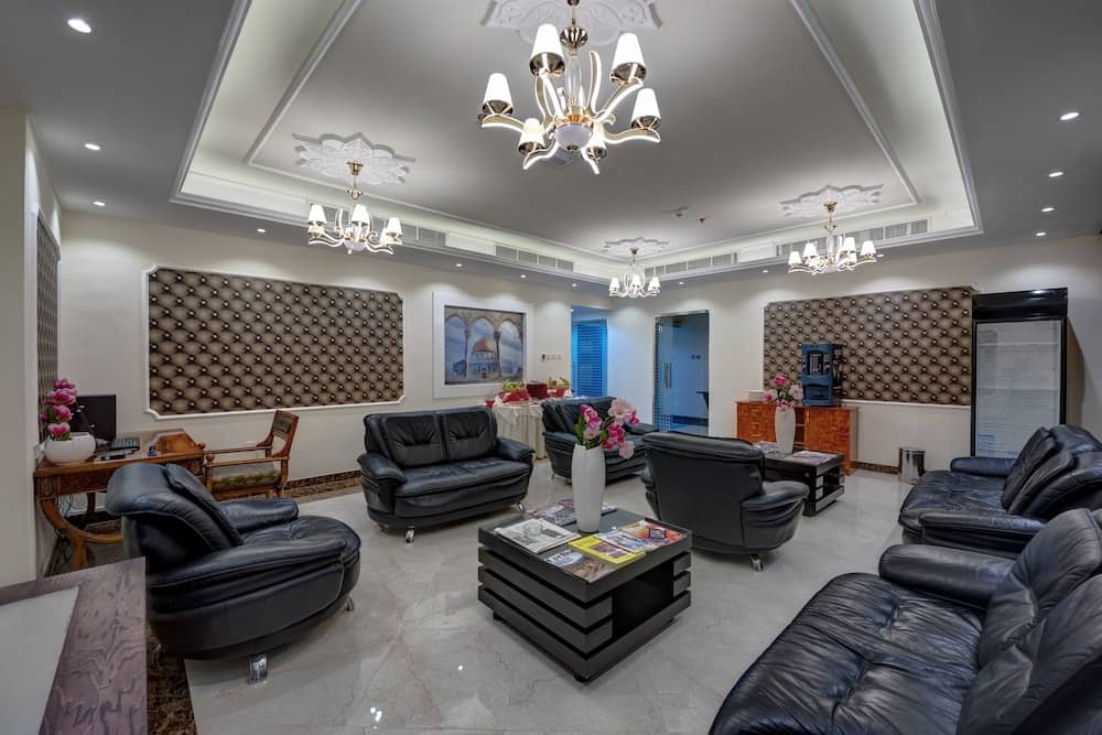 Aryana Hotel — 4