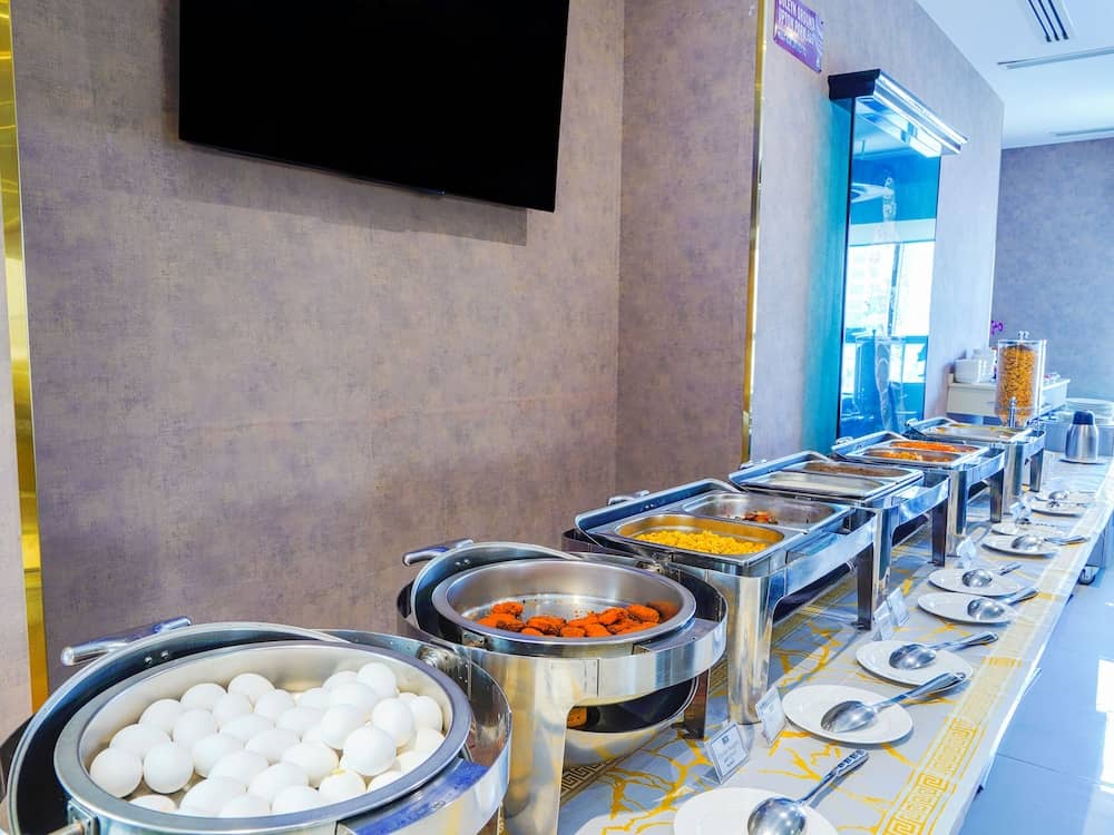 Palette Royal Reflections Hotel and Spa Dubai — 3