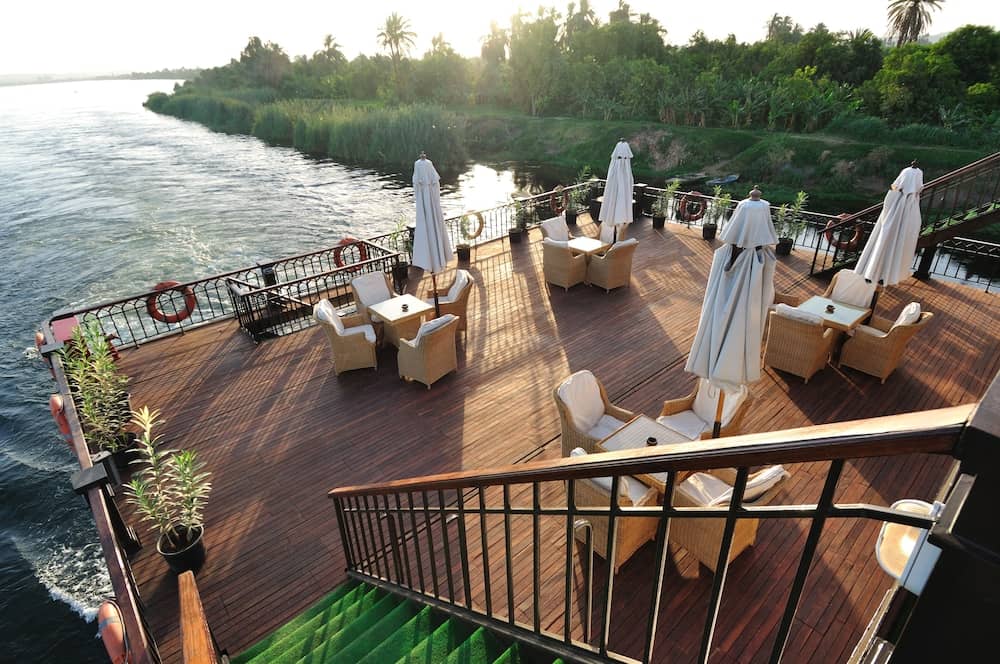 Movenpick SS Misr. Monday - Friday — 3