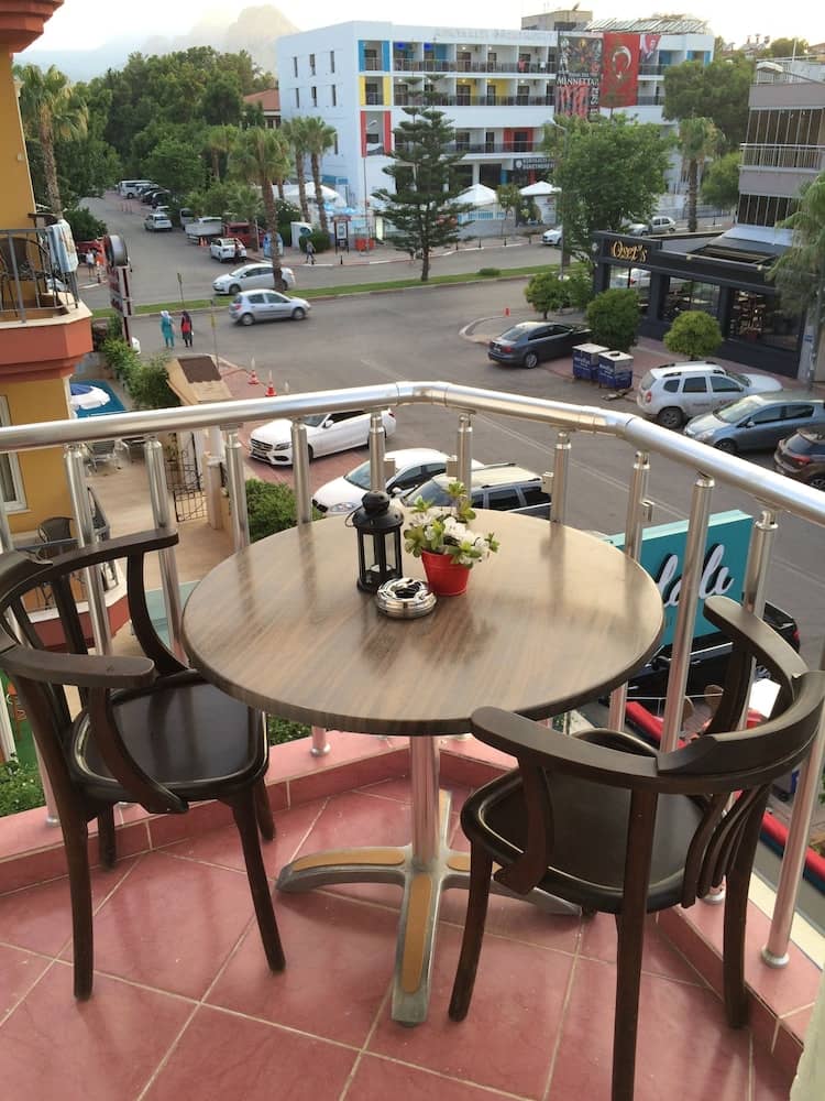 Turkish Apart Hotel — 4