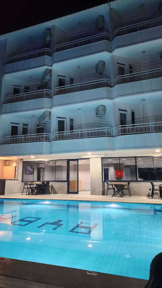Mimoza Hotel