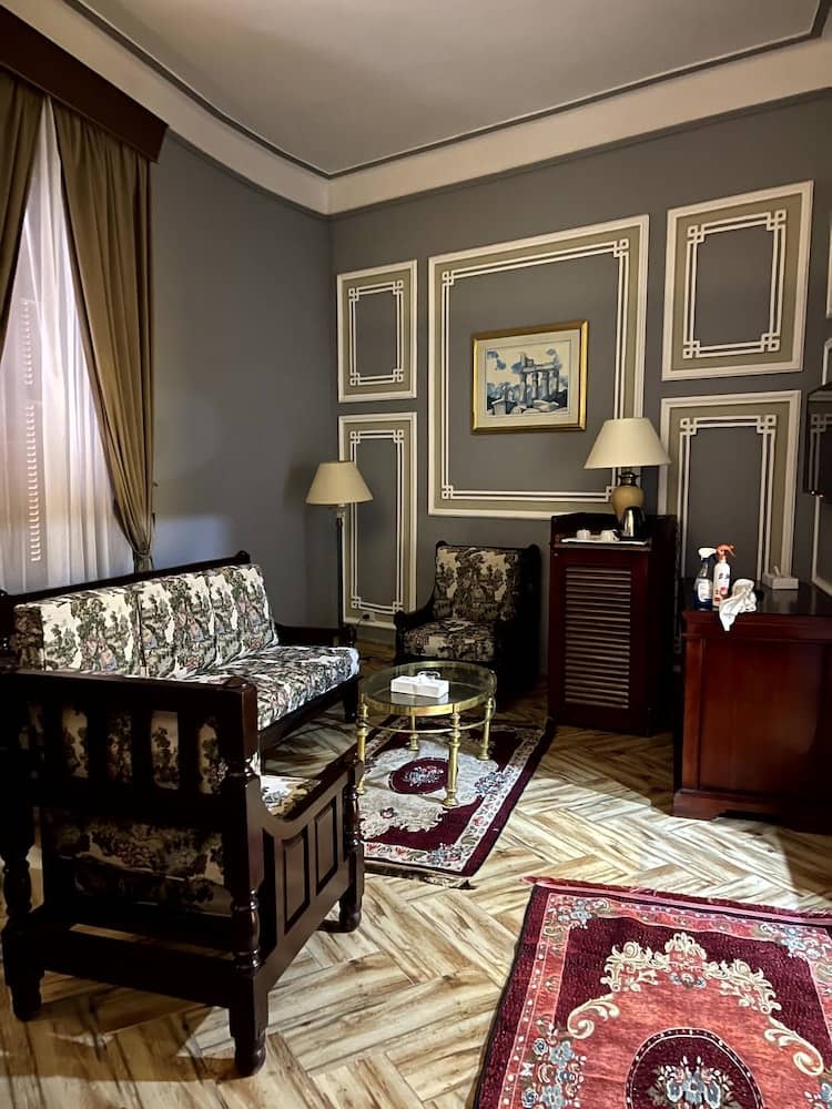 Cosmopolitan hotel — 3