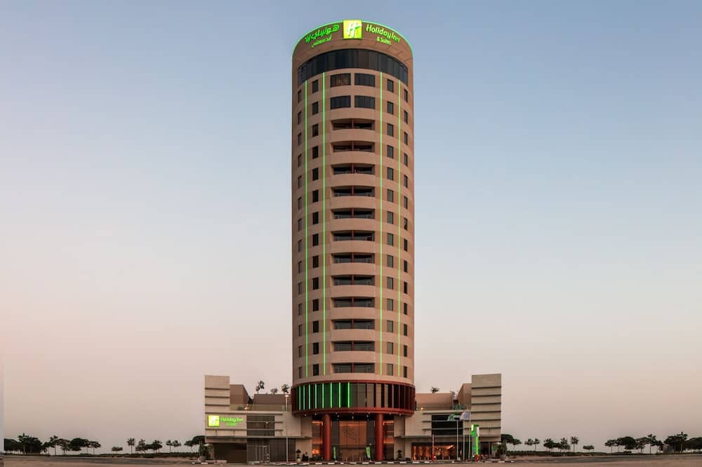 Holiday Inn Hotel & Suites Dubai Science Park by IHG