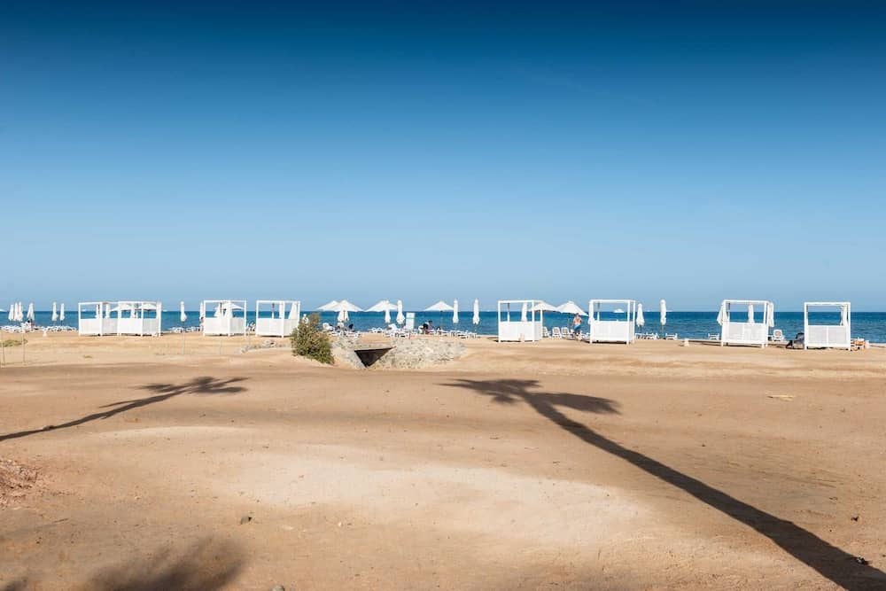 Xuru Stays I Sparky & Summery 2 BDR @ Mangroovy Free Beach & Pool Access — 4