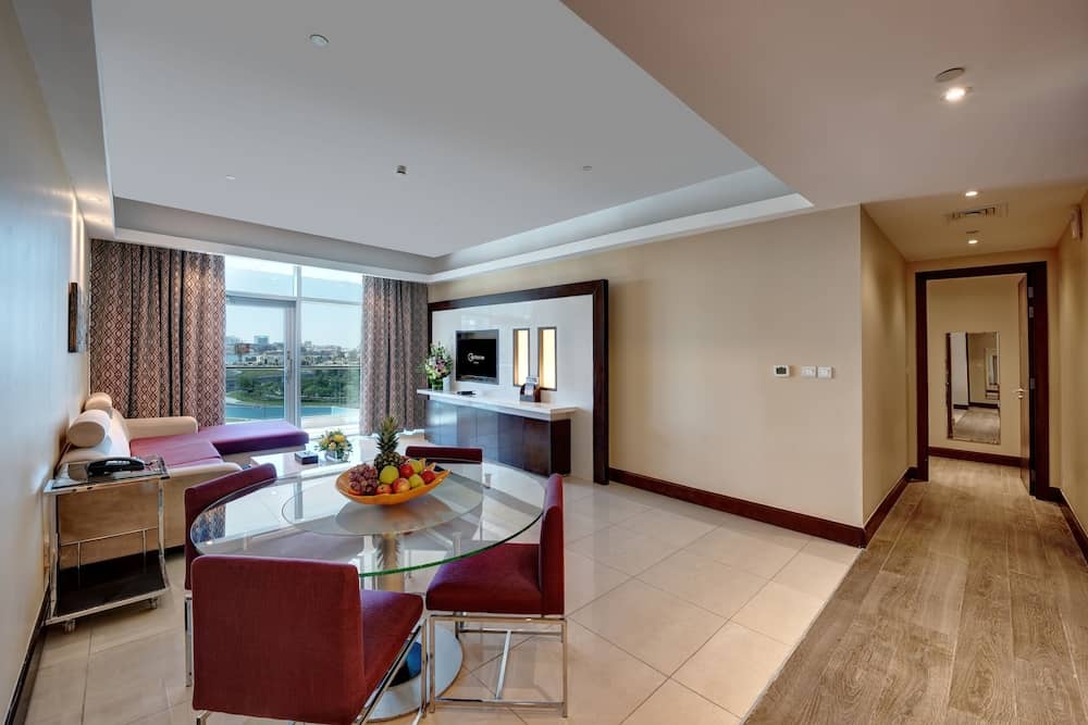 Copthorne Hotel Dubai — 4