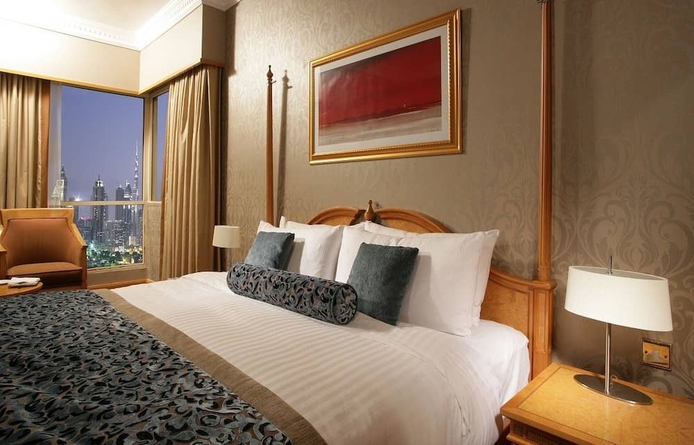 Luxe Avenue Hotel — 2