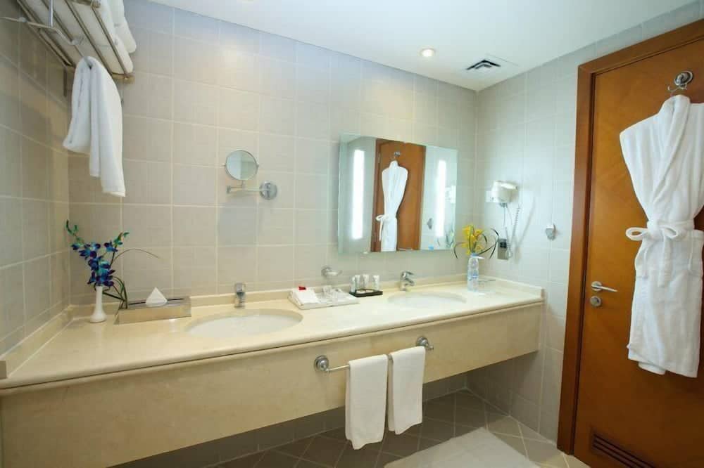 Lavender Hotel Sharjah — 4