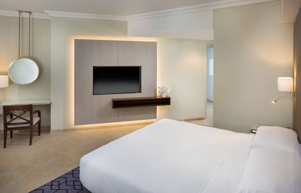 Beach Rotana All Suites — 3