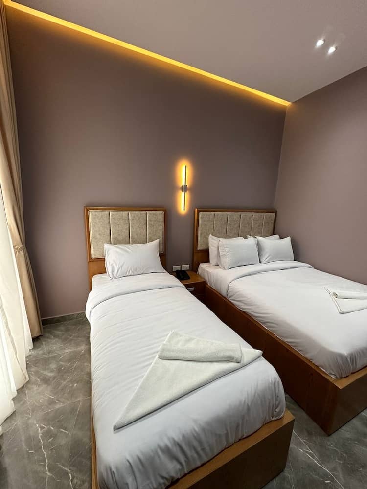 CASTELLO HOTEL CAIRO — 4