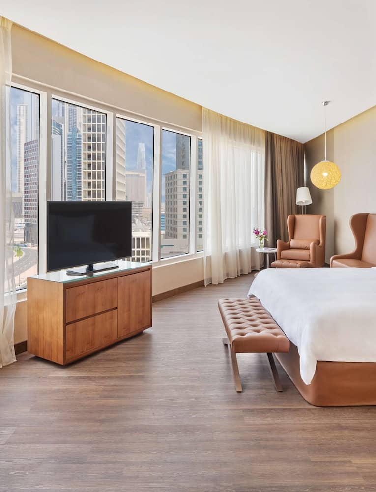 Radisson Blu Hotel, Dubai Canal View — 5