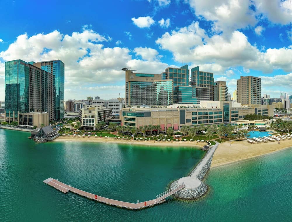 Beach Rotana All Suites