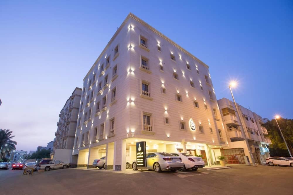 Al Fouz Luxury Hotel Suites — 5
