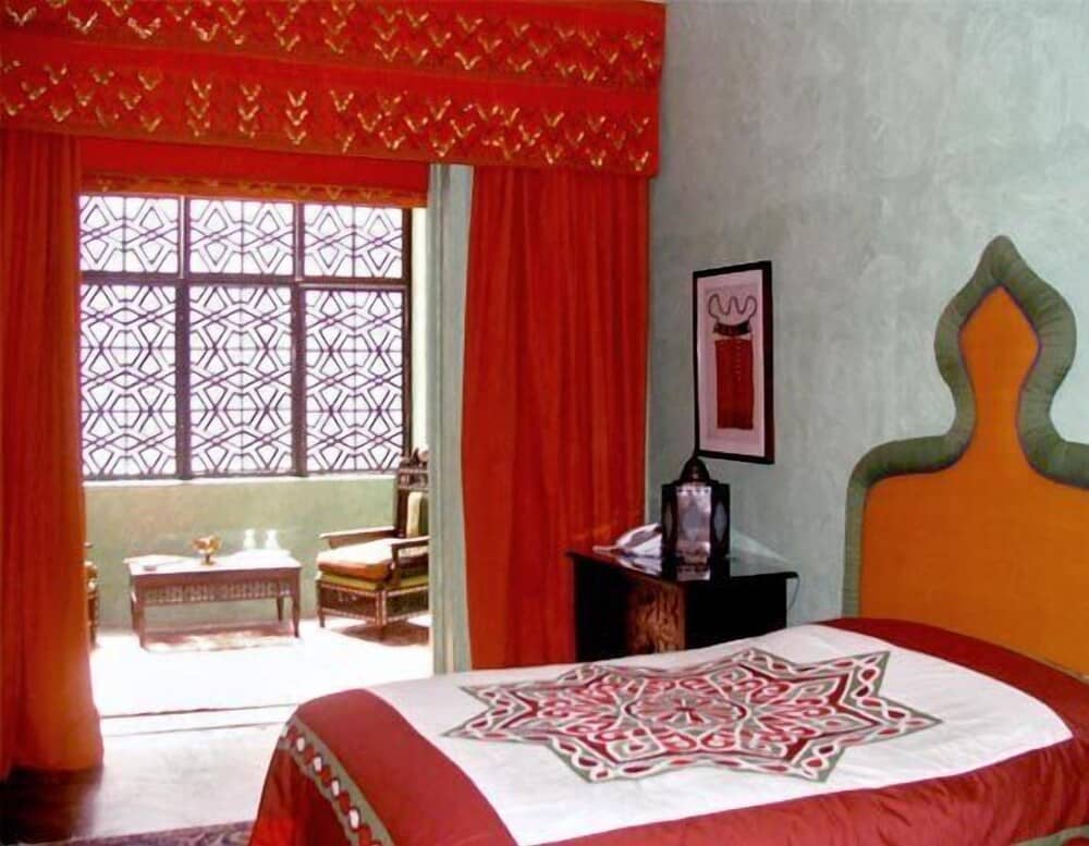 Talisman Hotel — 4