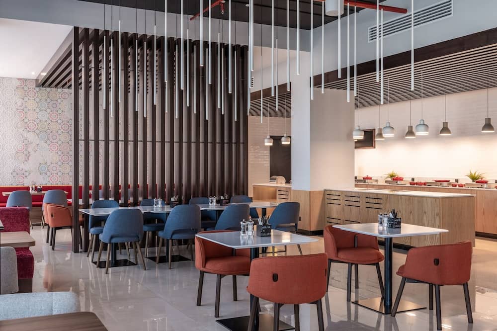 Park Inn by Radisson, Jeddah Madinah Road — 4
