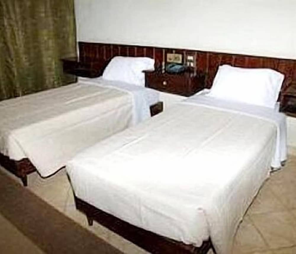 Sunset Hotel — 2