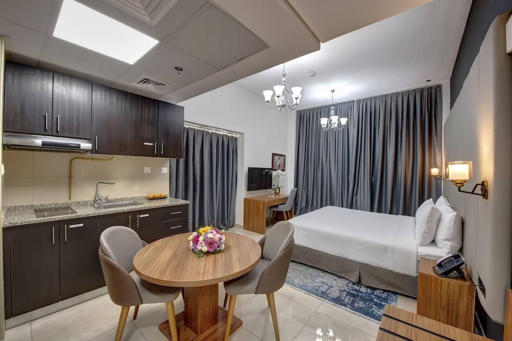 Regency Luxury Suites — 3