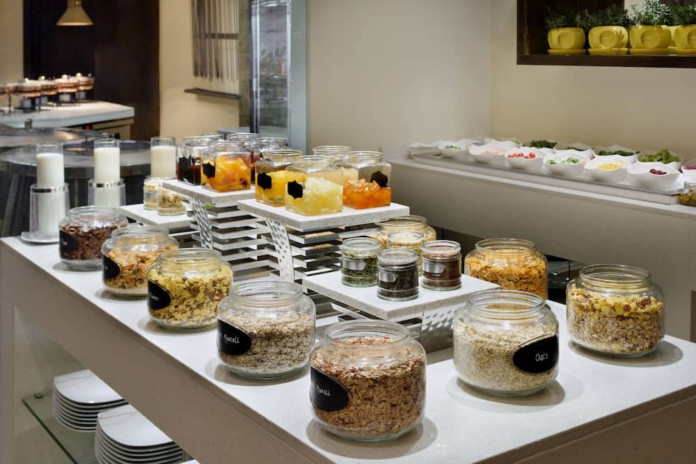 JW Marriott Hotel Kuwait City — 3