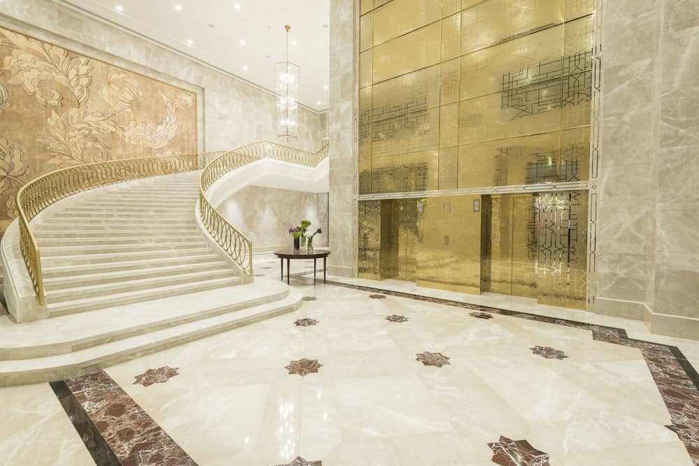 The Hotel Galleria Jeddah, Curio Collection by Hilton — 3