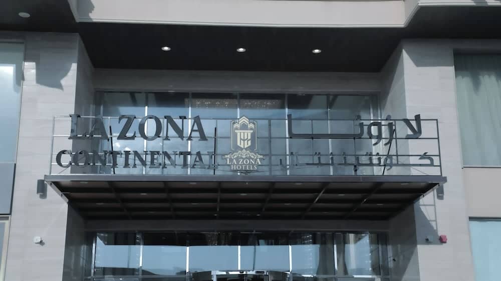 La Zona Continental Hotel — 4